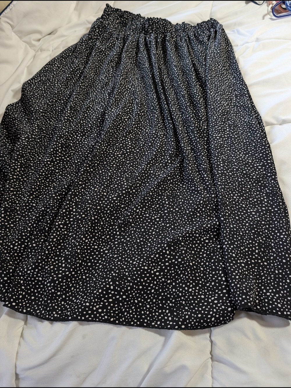 Black Polka Dot Elastic Waist Midi Skirt